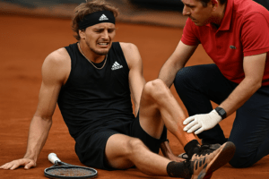 Read more about the article Zverev Injury: The Setback That Redefined a Tennis Season