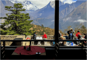 Read more about the article Everest Base Camp Luxury Trek: What to Expect from High-End Lodges and Amenities